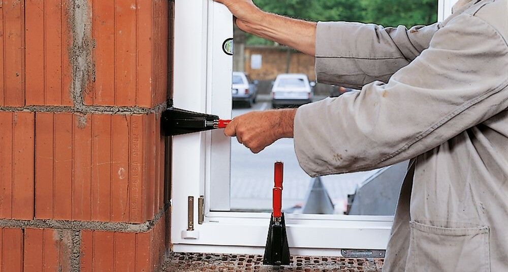 Fenster-Richtzwinge - FRK85